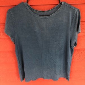 American Eagle t shirt